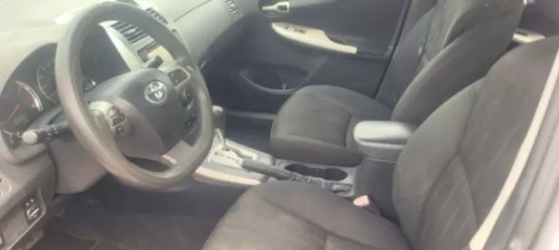 Toyota Corolla   - 2012