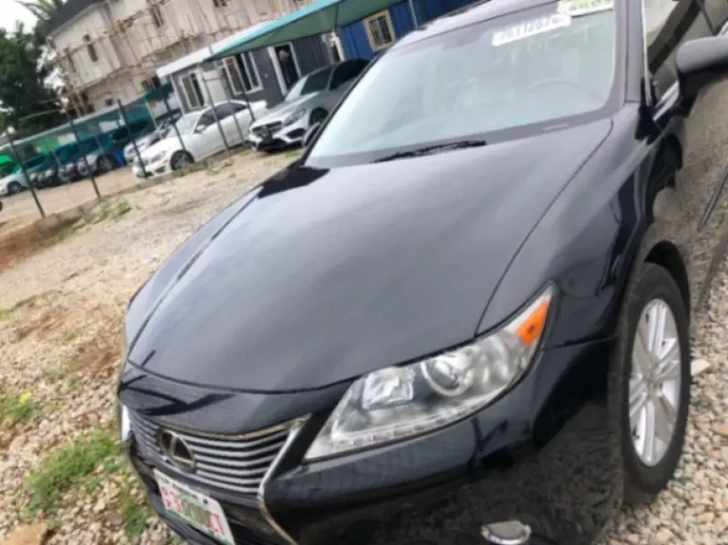 Lexus ES 350   - 2013