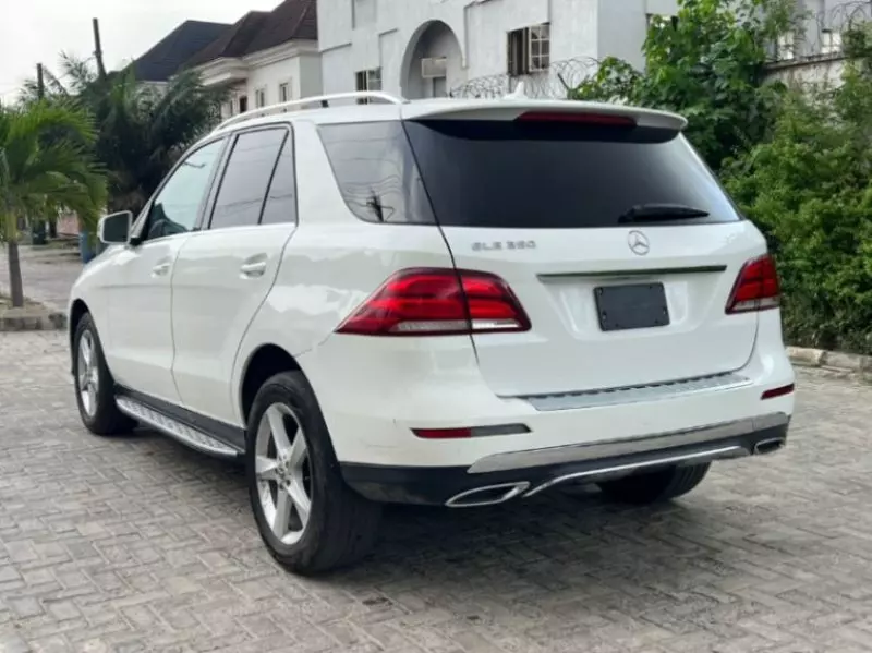 Mercedes-Benz GLE 350   - 2017
