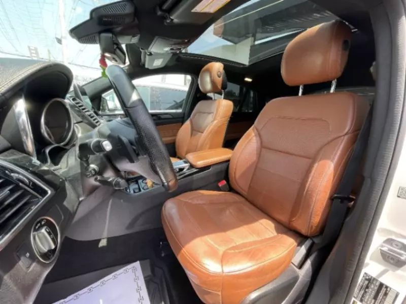 Mercedes-Benz GLE-Class   - 2019