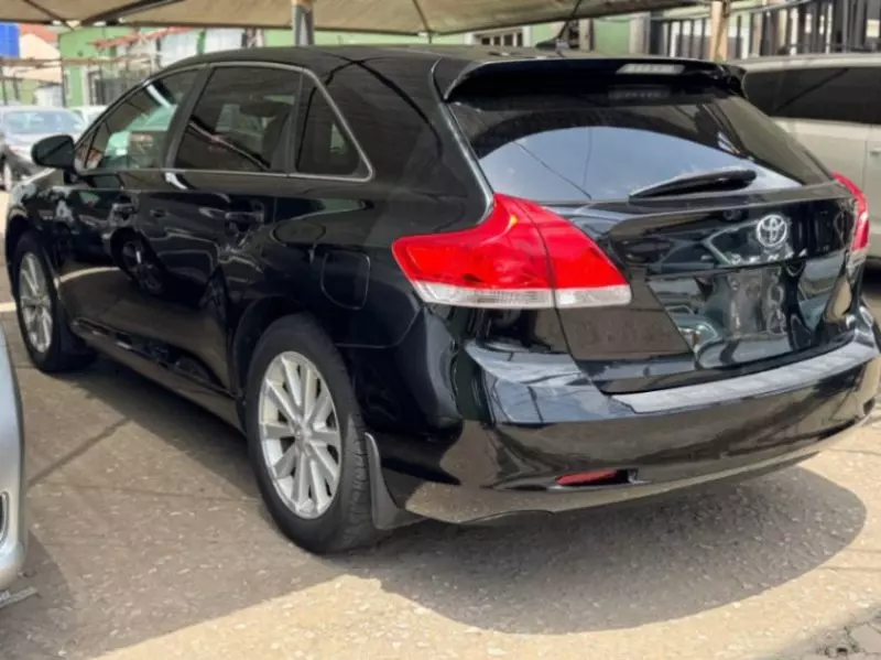 Toyota Venza   - 2010