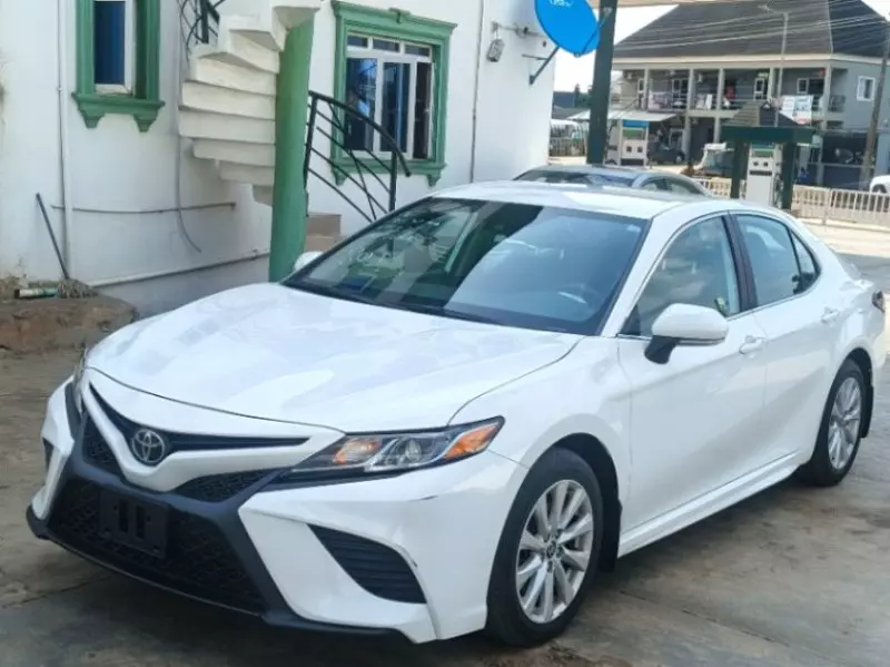 Toyota Camry   - 2020