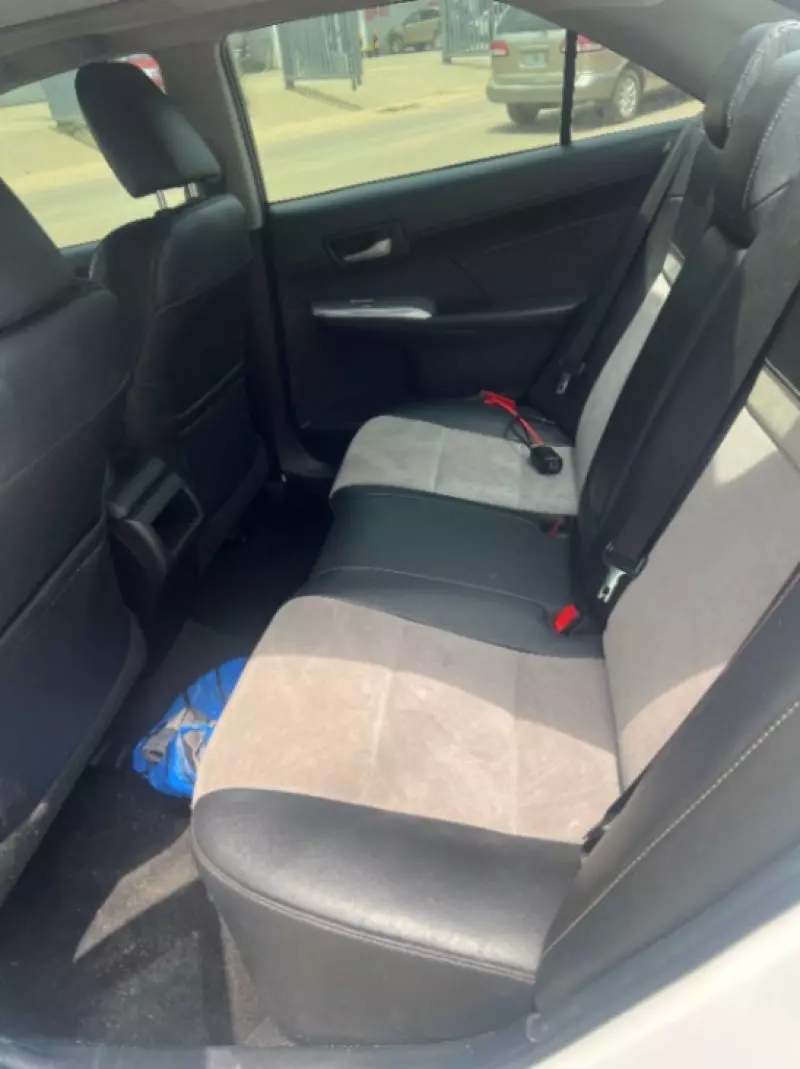 TOYOTA Camry - 2013