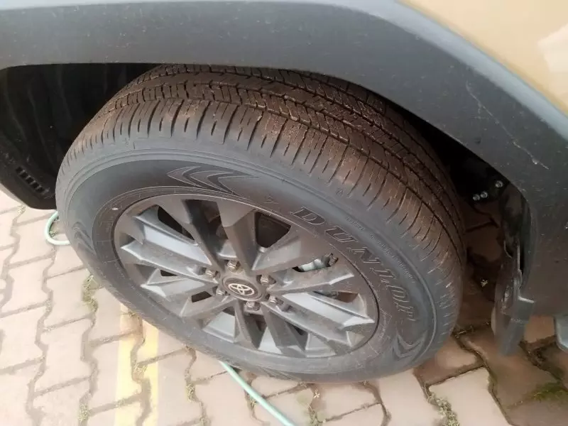 Toyota Landcruiser Prado - 2023