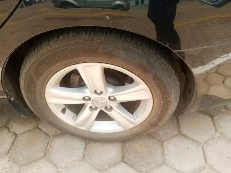 Toyota Mark X   - 2012