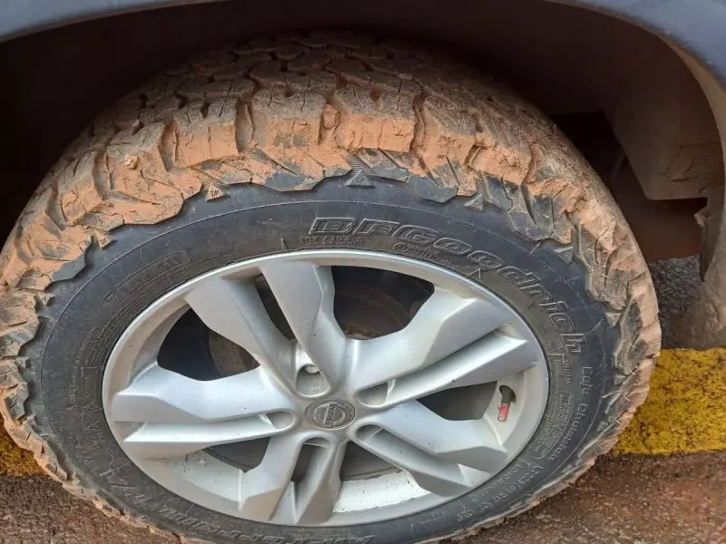 Nissan X-Trail - 2012