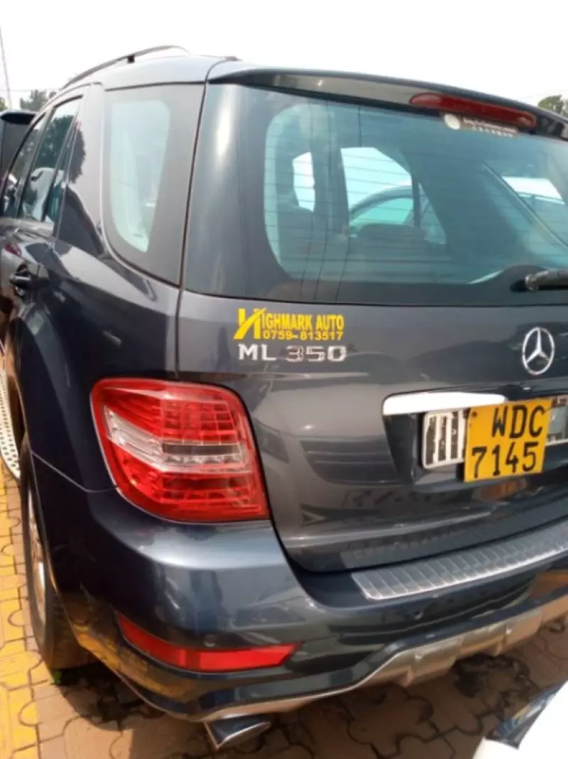 Mercedes-Benz ML 350   - 2010