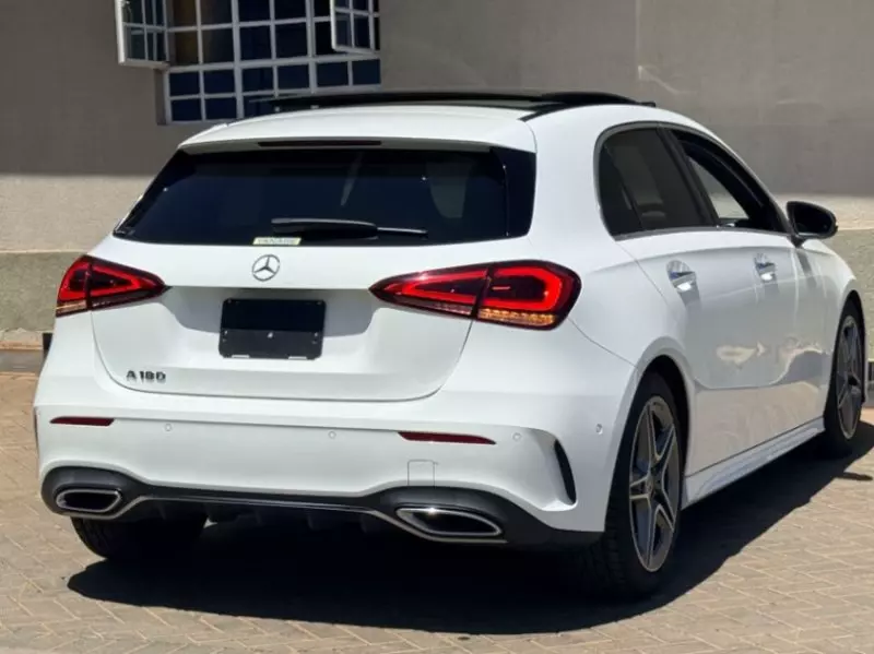 Mercedes-Benz A180   - 2019