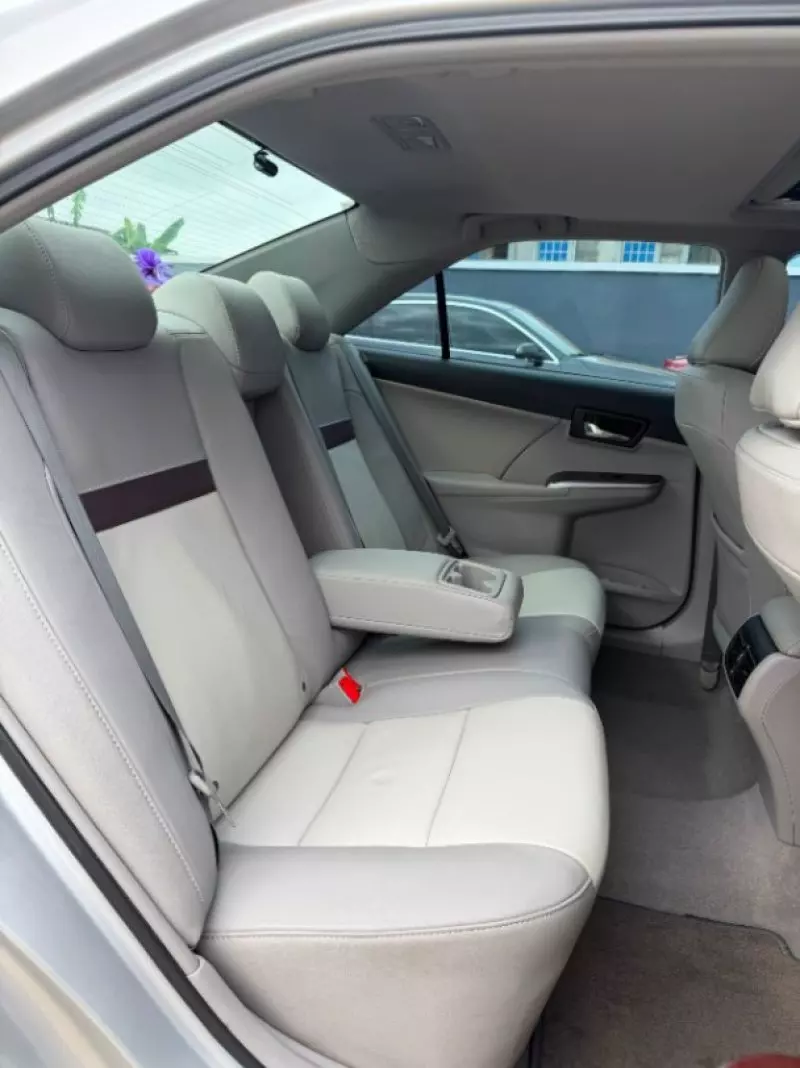 TOYOTA Camry   - 2013