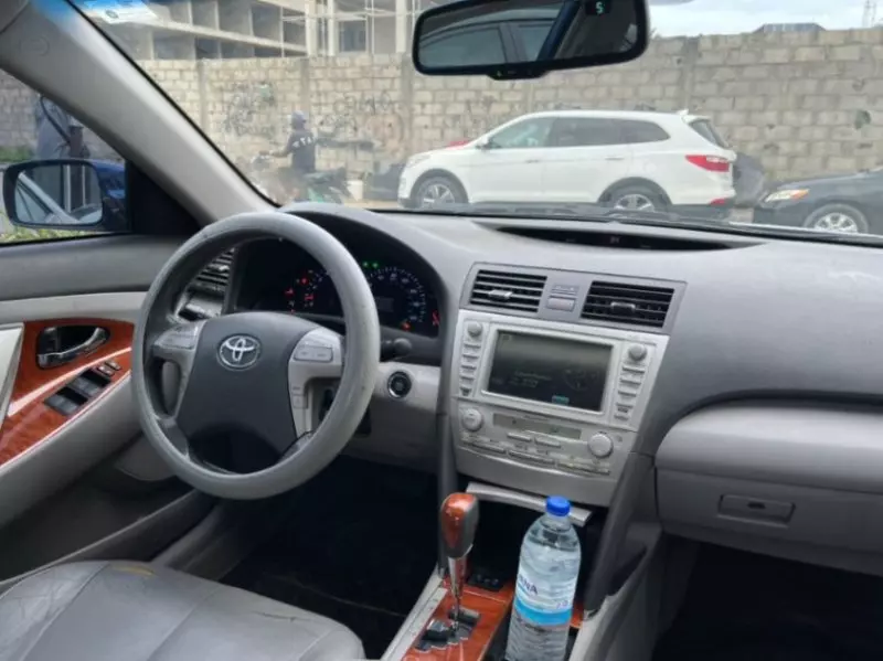 TOYOTA Camry   - 2012