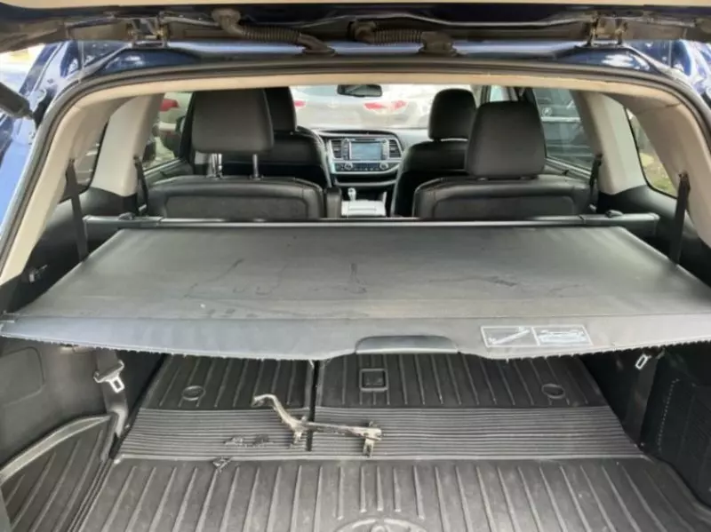 TOYOTA Highlander   - 2016