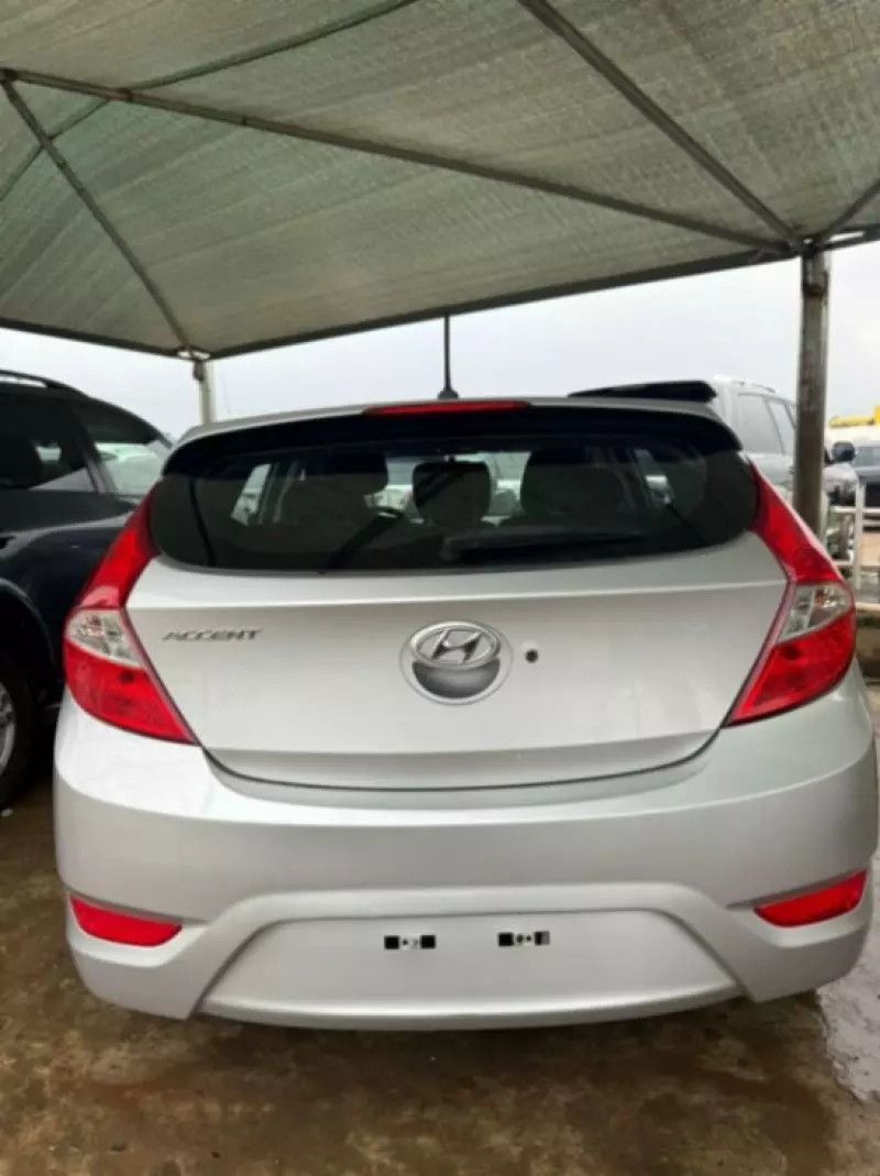 Hyundai Accent RB   - 2014