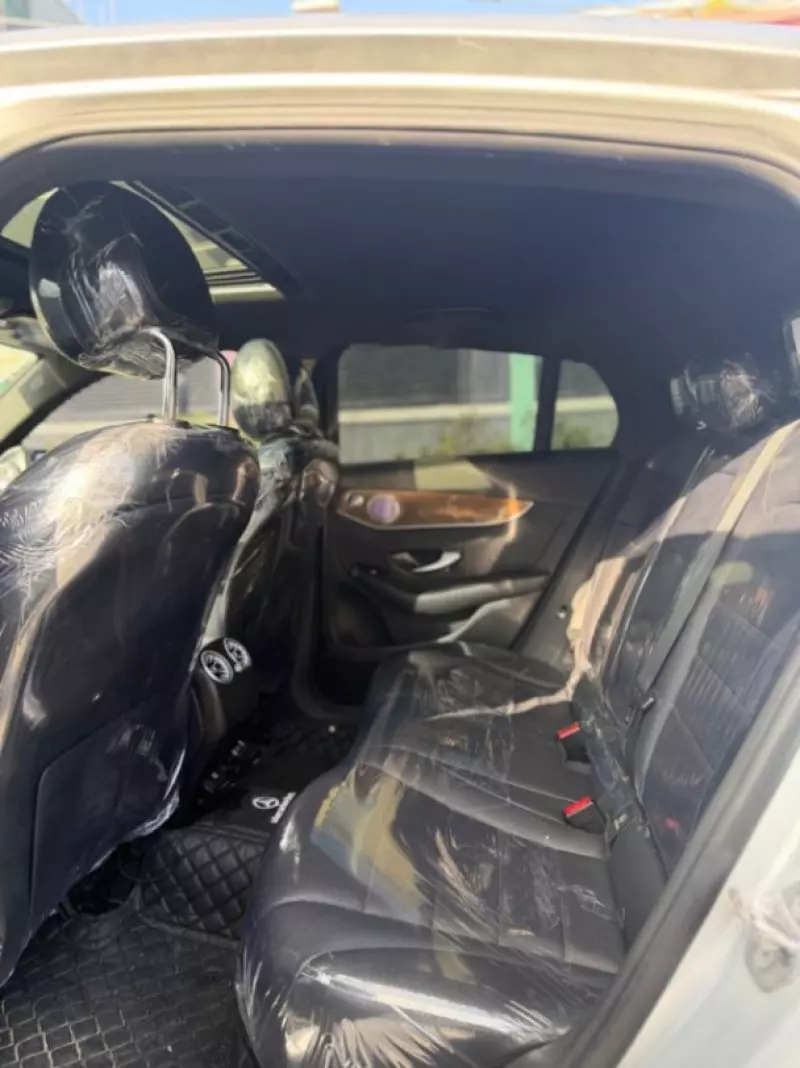 Mercedes-Benz GLC 300   - 2018