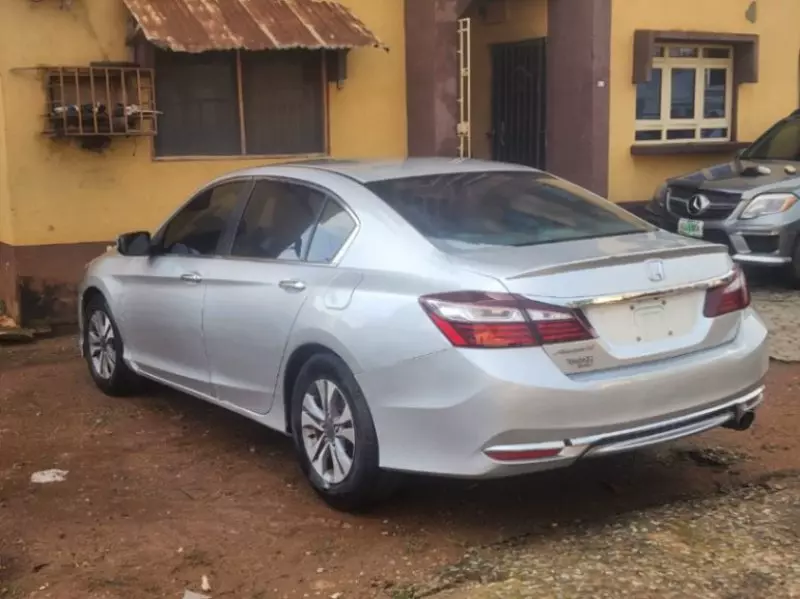 Honda Accord   - 2014