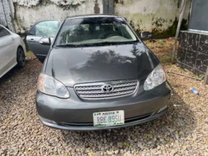 TOYOTA Corolla - 2007