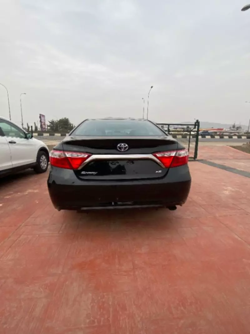 TOYOTA Camry   - 2015
