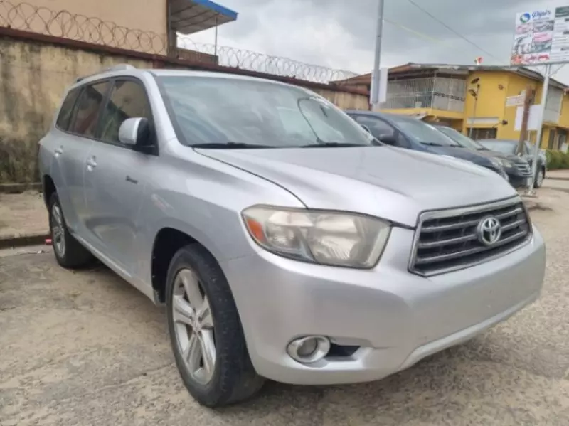 Toyota Highlander   - 2008