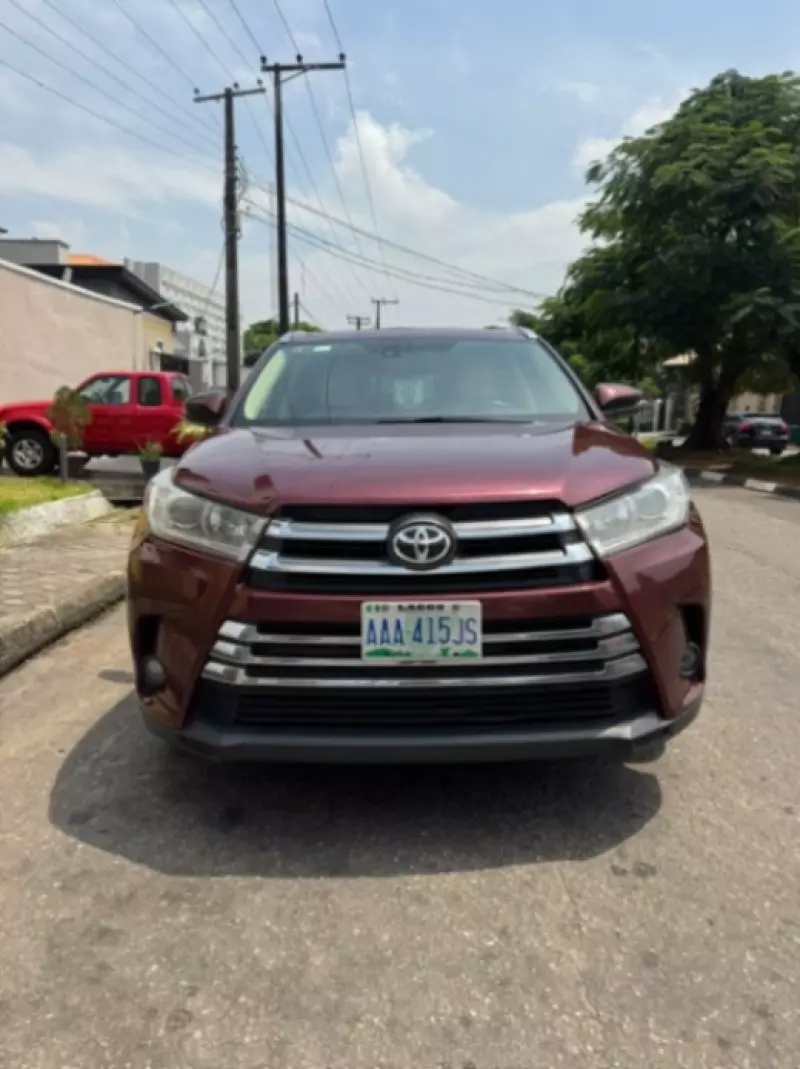 TOYOTA Highlander   - 2014