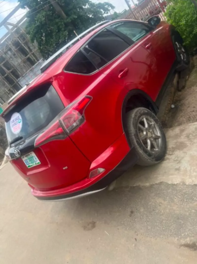 TOYOTA Rav4 - 2014