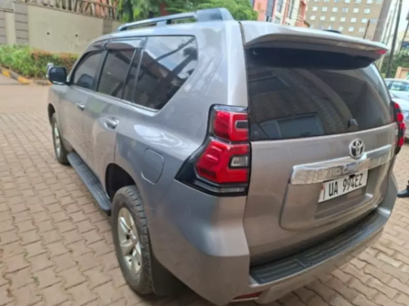 TOYOTA LANDCRUISER GR-S   - 2018