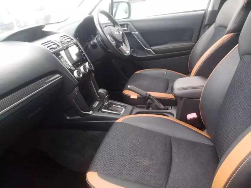 Subaru Forester   - 2017