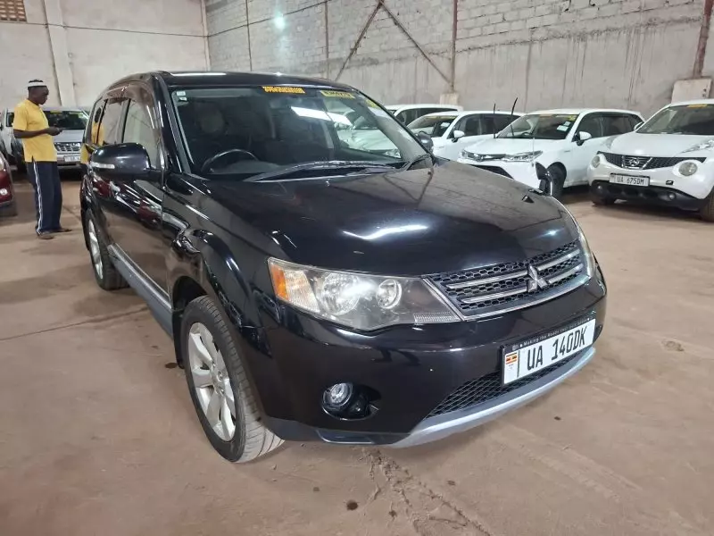 Mitsubishi New Outlander   - 2012