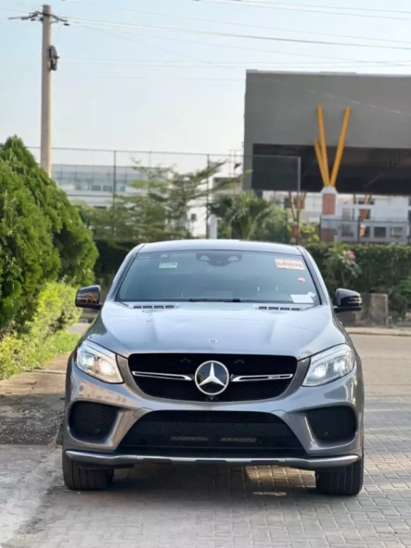 Mercedes-Benz GLE-Class   - 2018