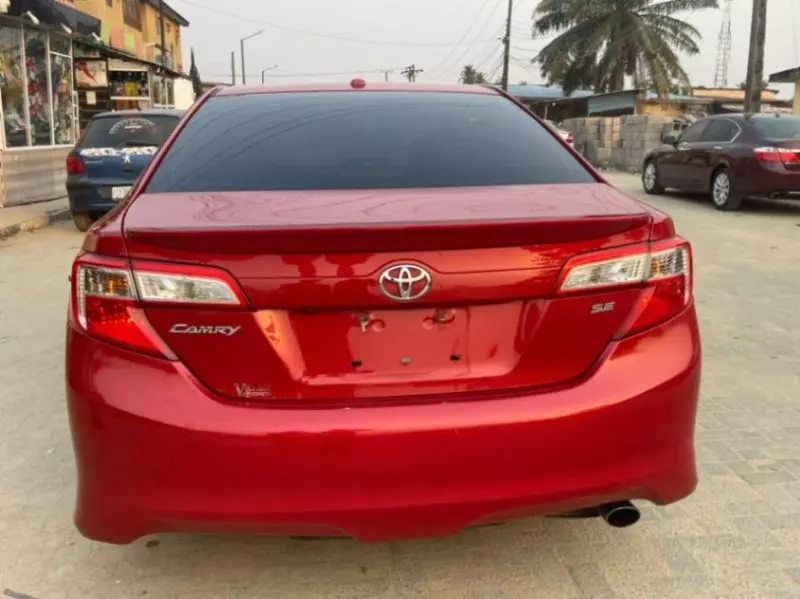 Toyota Camry   - 2015