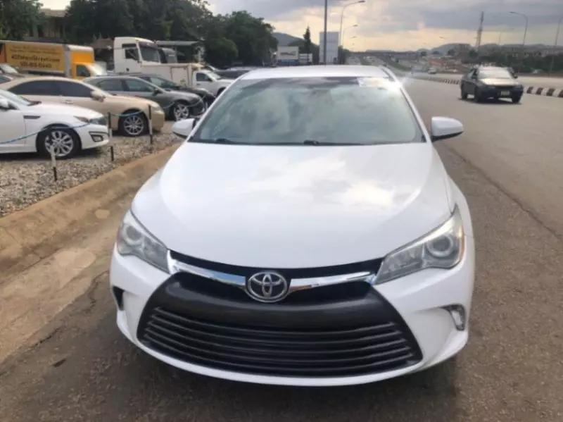 Toyota Camry   - 2015