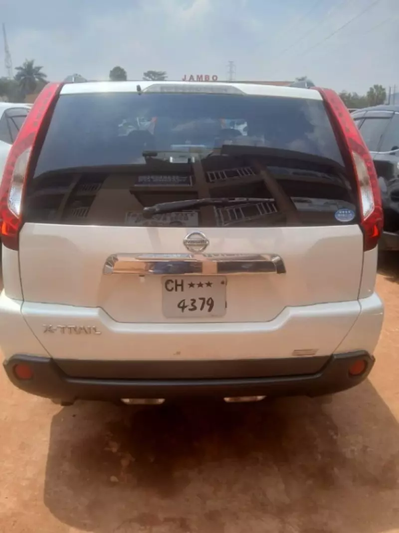 Nissan X-Trail   - 2012