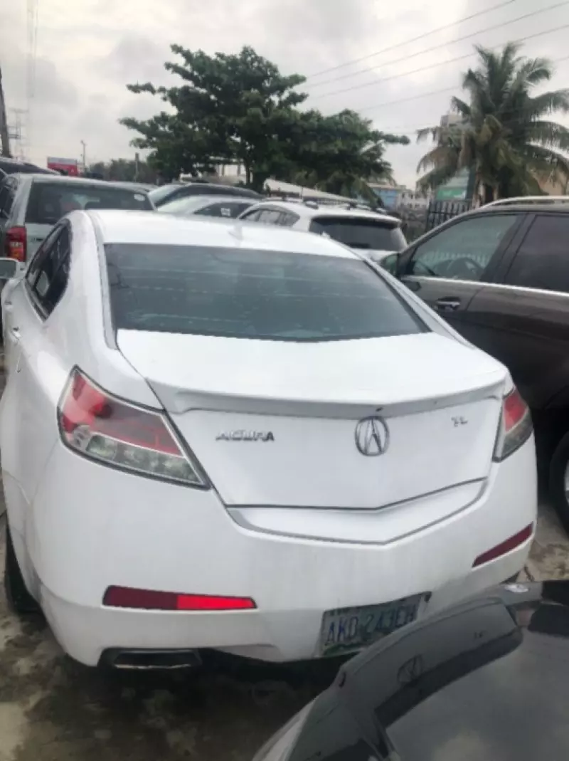 Acura TL   - 2011
