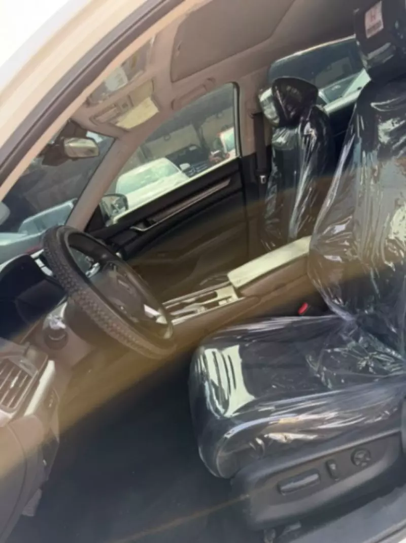 Honda Accord   - 2018