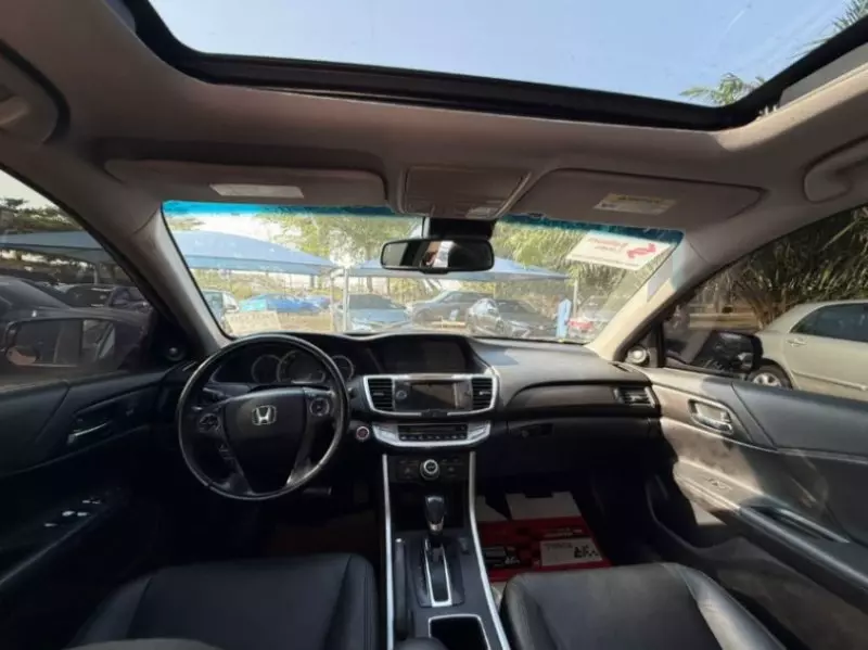 Honda Accord   - 2014