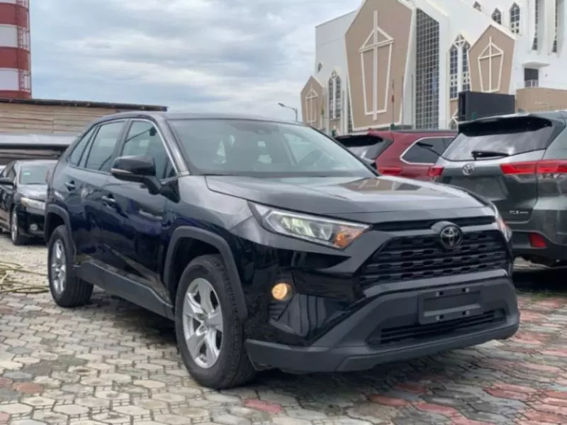 TOYOTA RAV 4   - 2021