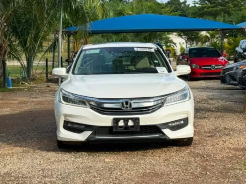 Honda Accord   - 2016