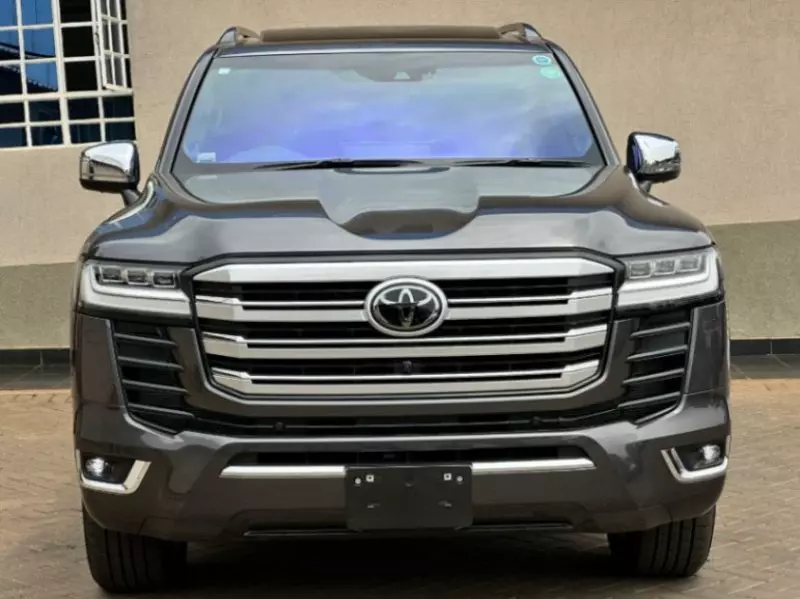 Toyota Landcruiser 300   - 2022