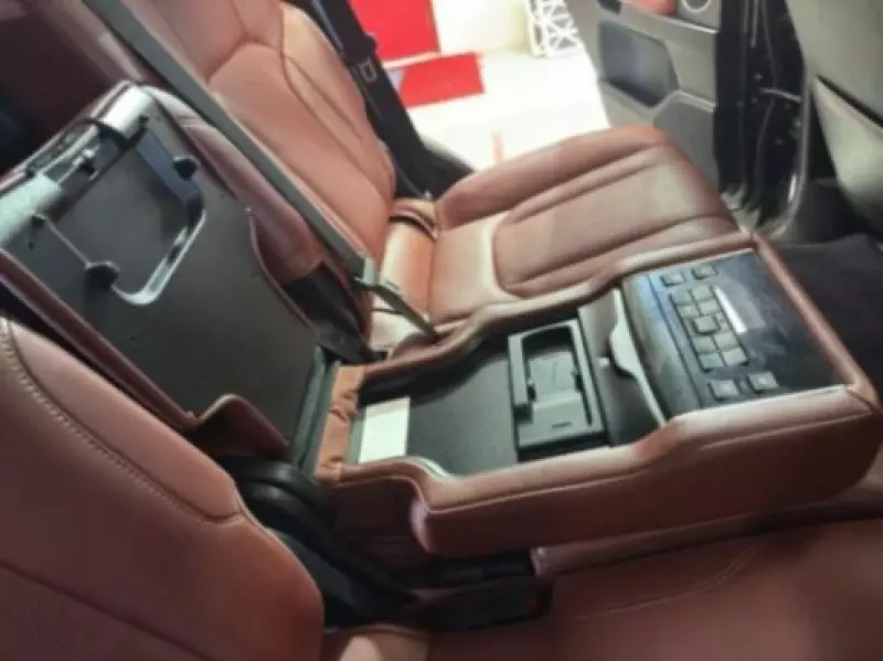 Lexus LX   - 2017