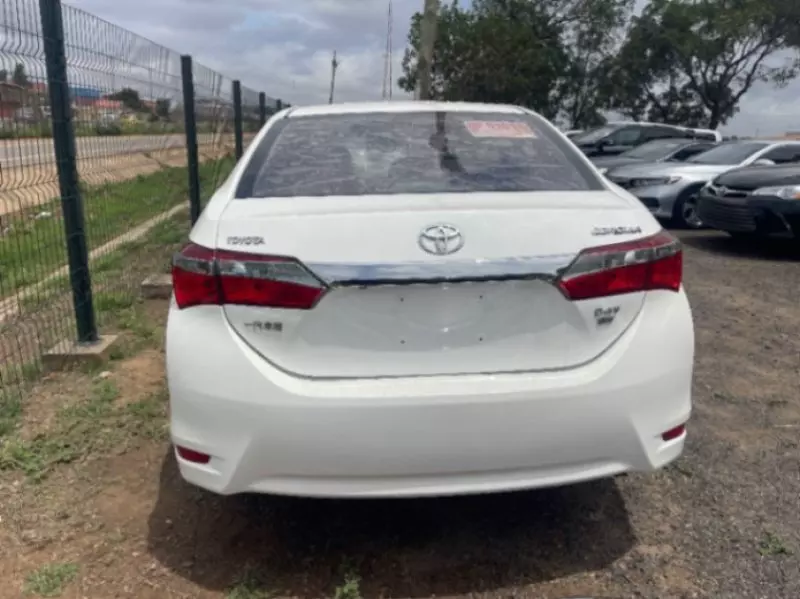 Toyota Corolla   - 2017