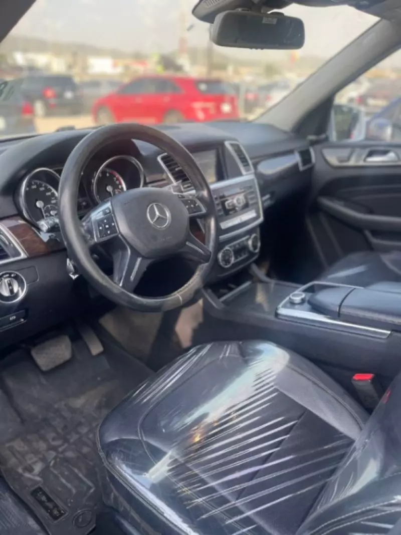 Mercedes-Benz ML 350 - 2014