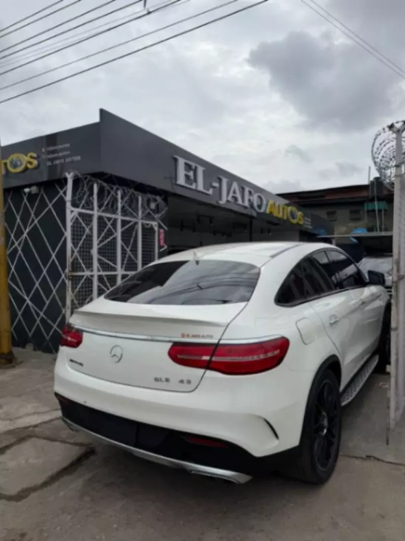 Mercedes-Benz GLE-Class - 2017