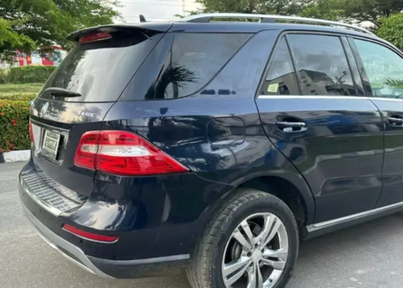 Mercedes-Benz ML 350   - 2012