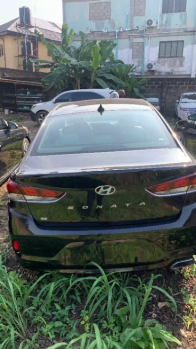 Hyundai Sonata   - 2019