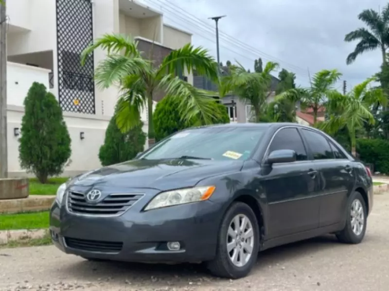 TOYOTA Camry   - 2009