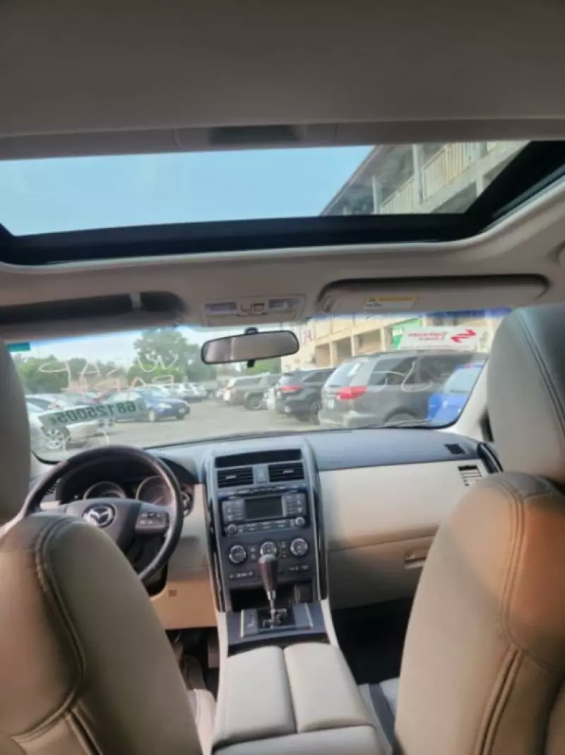 Mazda CX-9   - 2012