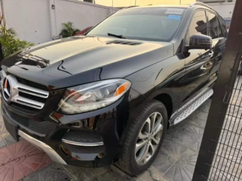 Mercedes-Benz GLE 350   - 2016