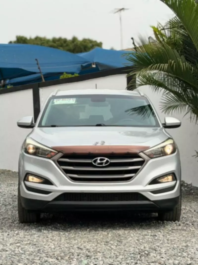 Hyundai Tucson   - 2017