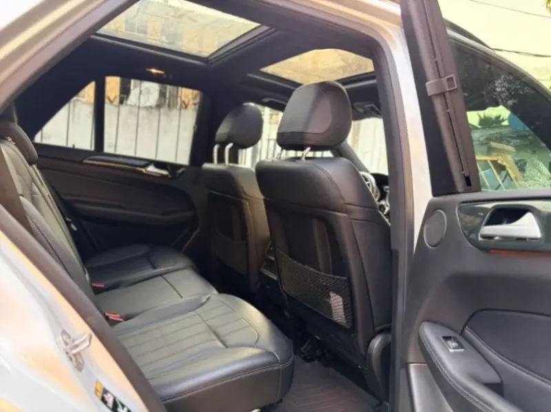 Mercedes-Benz GLE-Class   - 2018