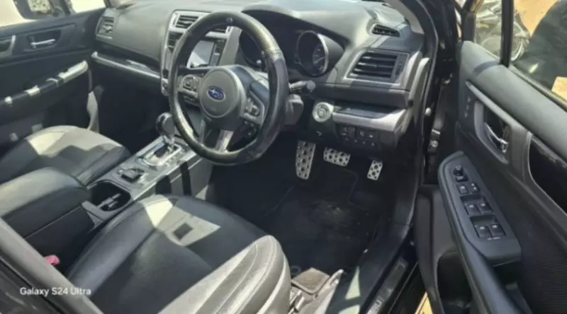 Subaru Legacy B4   - 2017