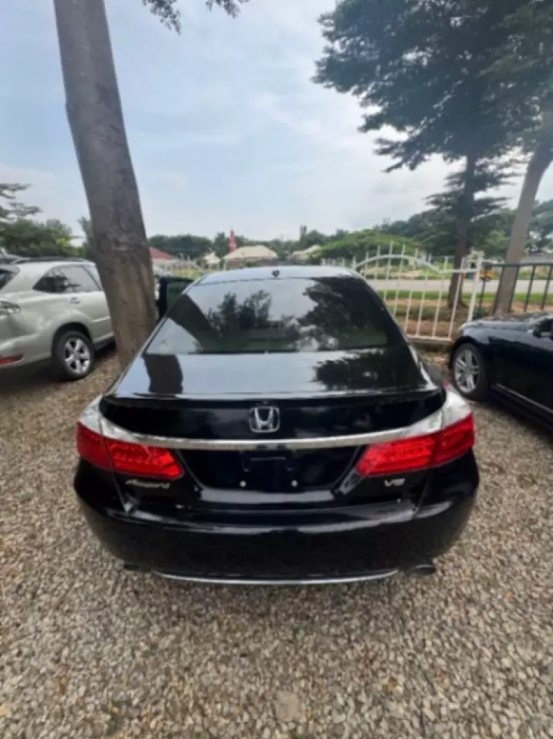 Honda Accord   - 2013