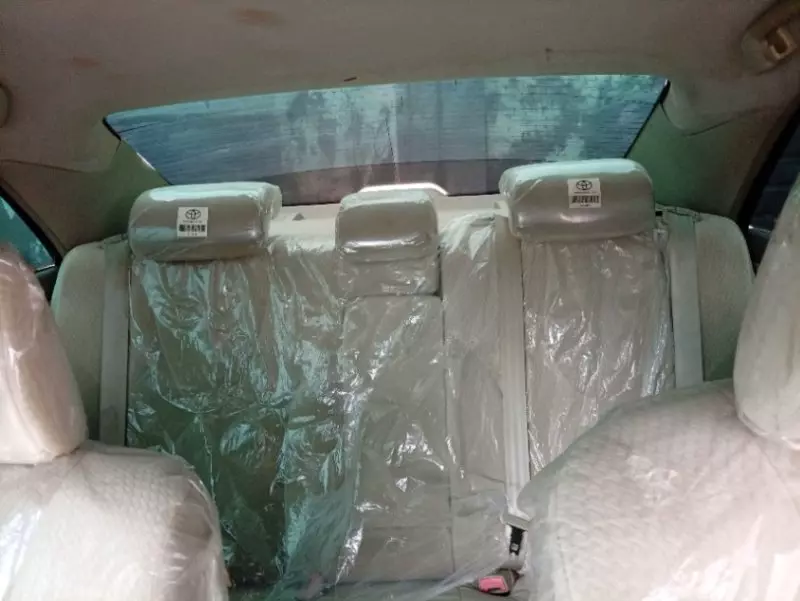 TOYOTA Camry   - 2010